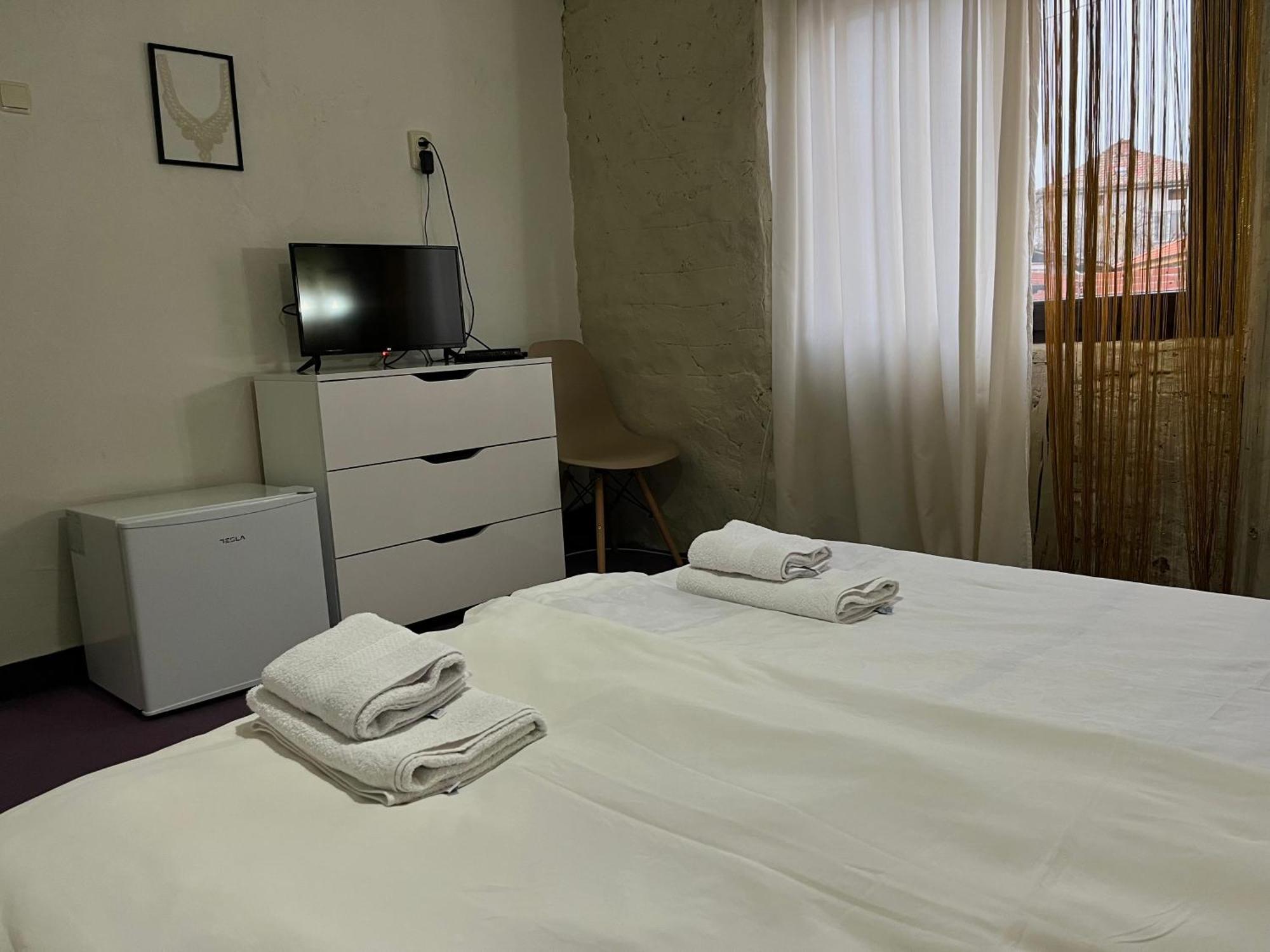Hotel Къща Христини Kalofer Exterior foto